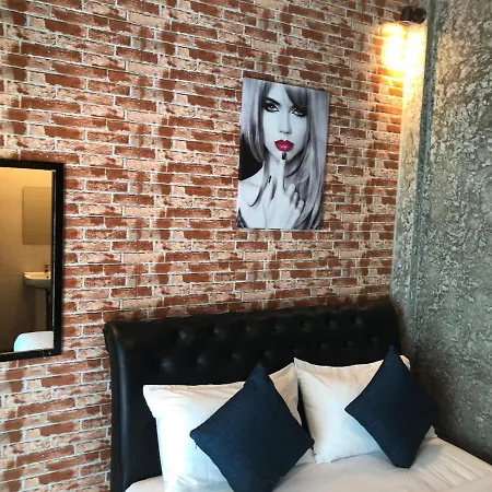 Bluemoon 5 Minutes Walk To The Beach Koh Samet Exterior photo